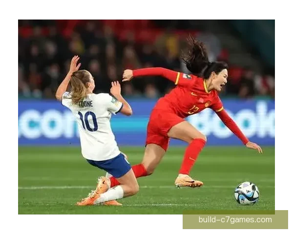 中国女足迎战世界强队备战世界杯 热身赛表现亮眼期待更大突破