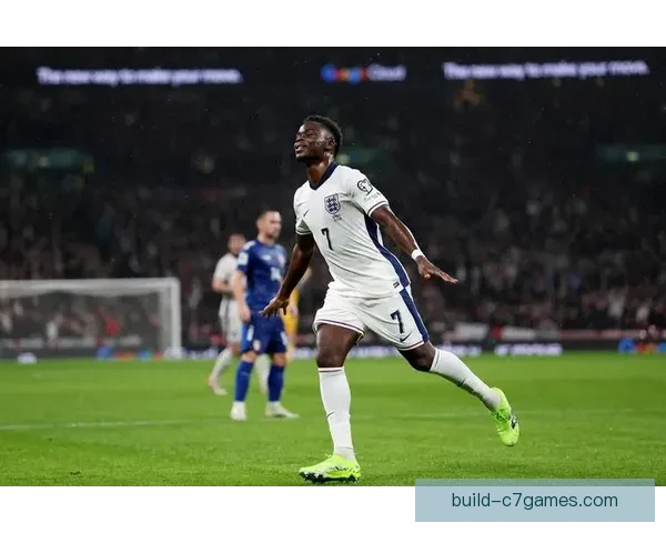 从低谷到重生 诺维奇俱乐部百年精神与英伦足球坚守之路传奇历程 从低谷到重生 诺维奇俱乐部百年精神与英伦足球坚守之路传奇历程