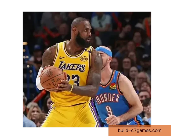 湖人关键战逆转勇士詹姆斯末节爆发引热议冲击季后赛席位形势升温