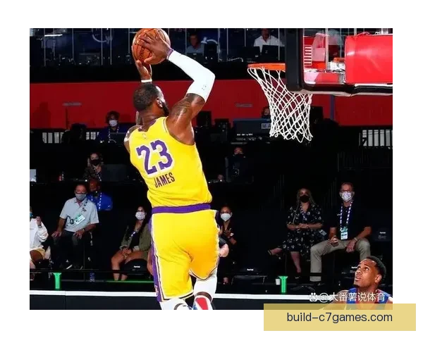 湖人迎新赛季重大调整詹姆斯状态成焦点球迷期待高涨